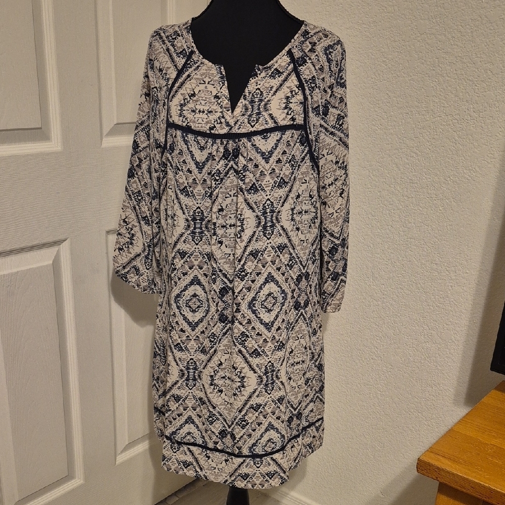 Skies Are Blue Navy and White Long Sleeve Dress